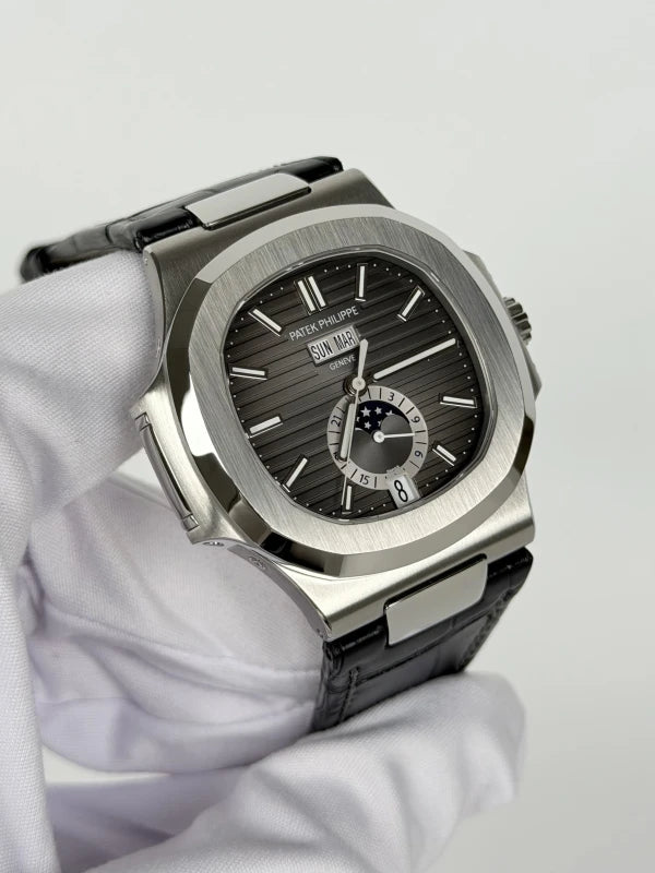 Patek Philippe Nautilus Stainless Steel Men's Watch