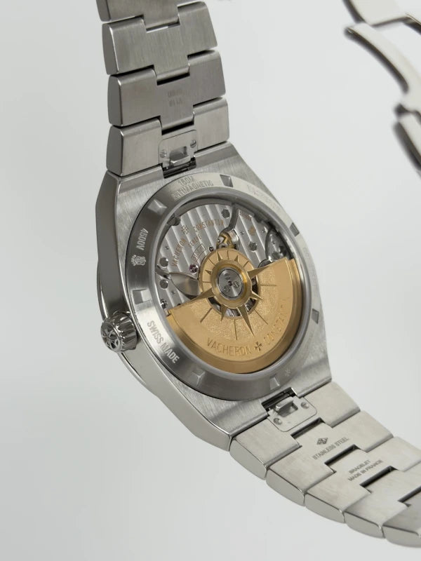 Vacheron Constantin Overseas Automatic Date Stainless Steel Men's Watch 4500V/110A-B128