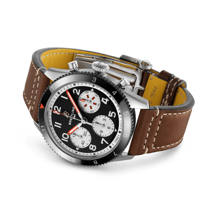 Breitling Classic AVI Chronograph 42 mm Mosquito Stainless steel & Ceramic Men's Watch