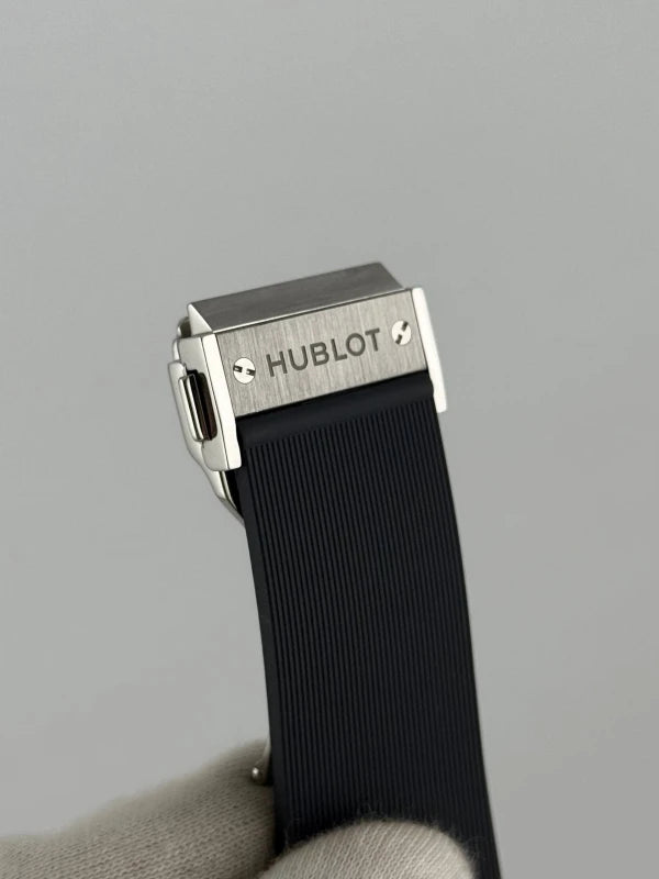 Hublot Classic Fusion 45mm Titanium Racing Grey Automatic Watch