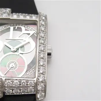 Harry Winston Avenue Squared A2 Ladies 18K White Gold & Diamonds Lady's Watch