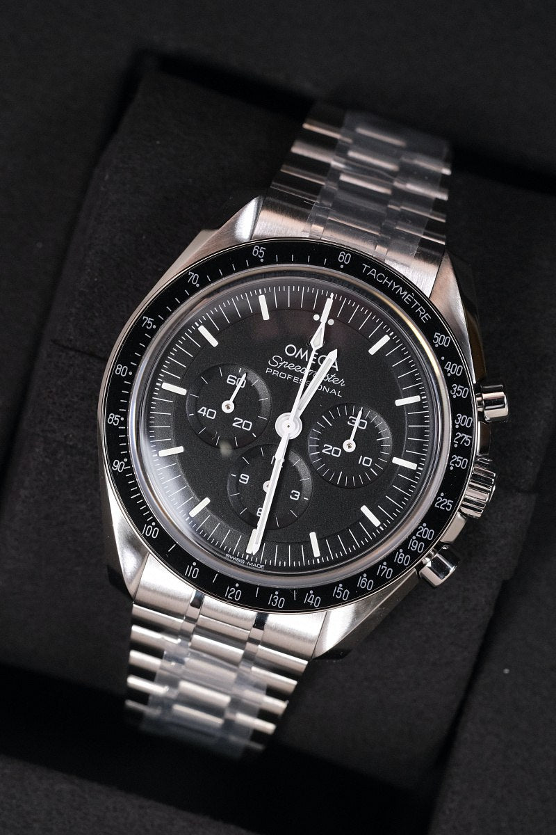 Omega Speedmaster Moonwatch Professional Chronograph Stainless steel & Ceramic Men's Watch