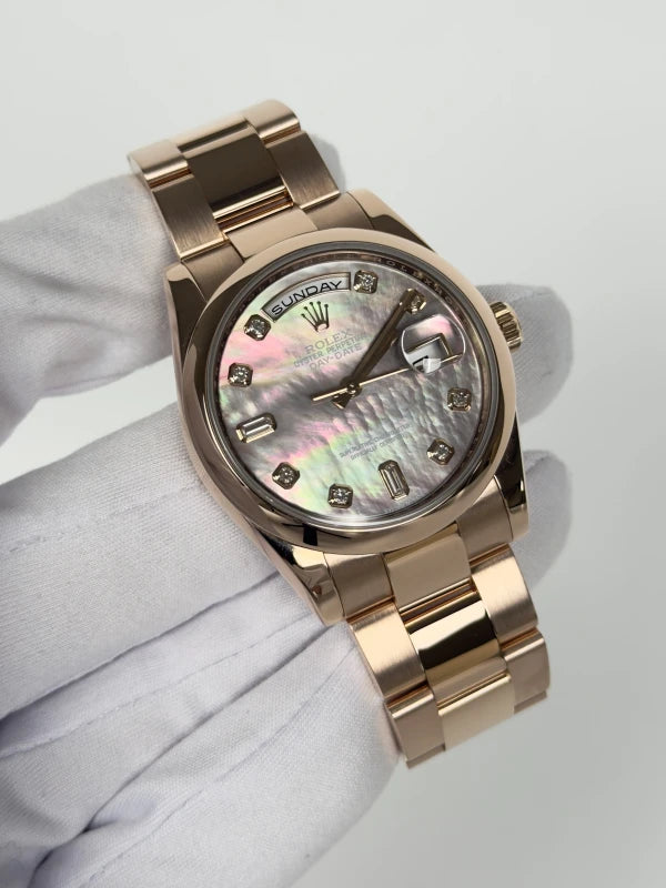 Rolex Day-Date 18k Everose Gold Unisex Watch