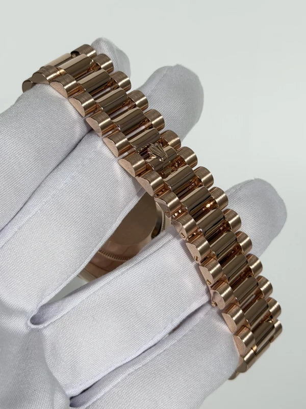 Rolex Day-Date II 18k Rose Gold Unisex Watch 218235-83215