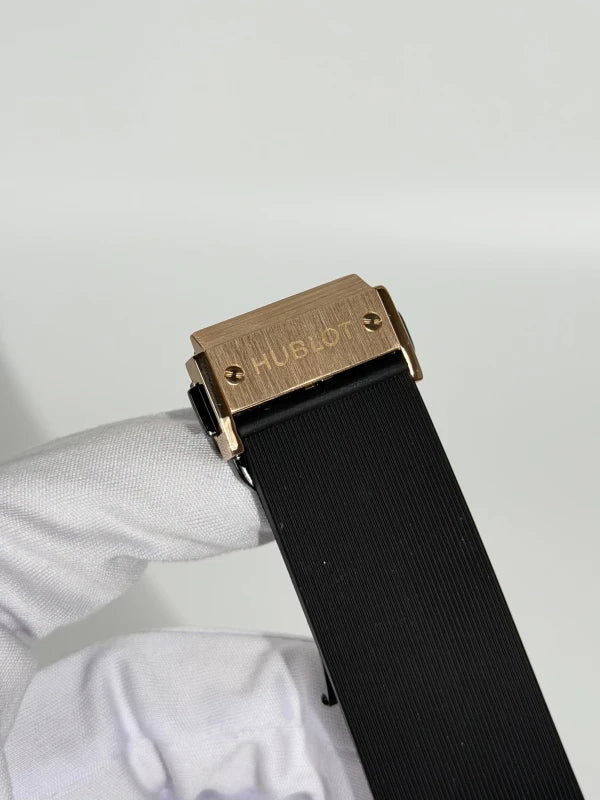 Hublot Classic Fusion Chronograph 45 mm 18K Rose Gold & Diamonds Unisex Watch
