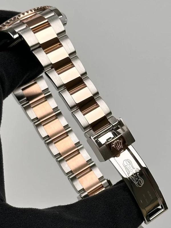 Rolex Yacht-Master 40 Stainless Steel & 18k Rose Gold Men's Watch