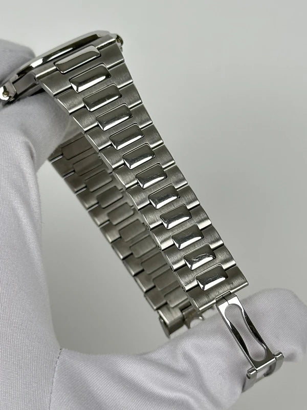 Patek Philippe Nautilus Stainless Steel Watch
