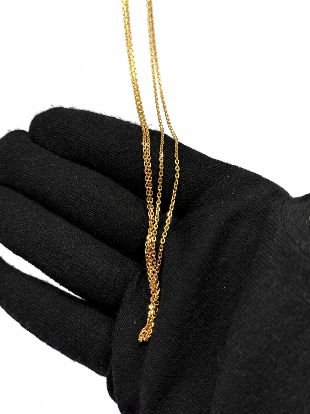 Chopard Happy Diamonds 18K Yellow Gold Diamond Pendant Necklace