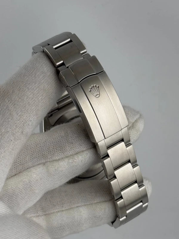 Rolex Oyster Perpetual 39mm Stainless Steel Man's Watch