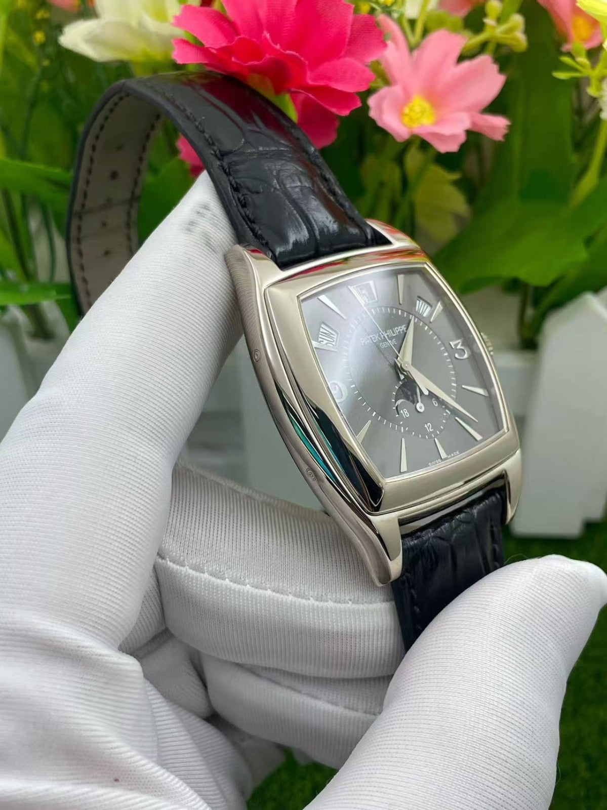 Patek Philippe Gondolo Annual Calendar 18k White Gold Men's Watch 5135G-010