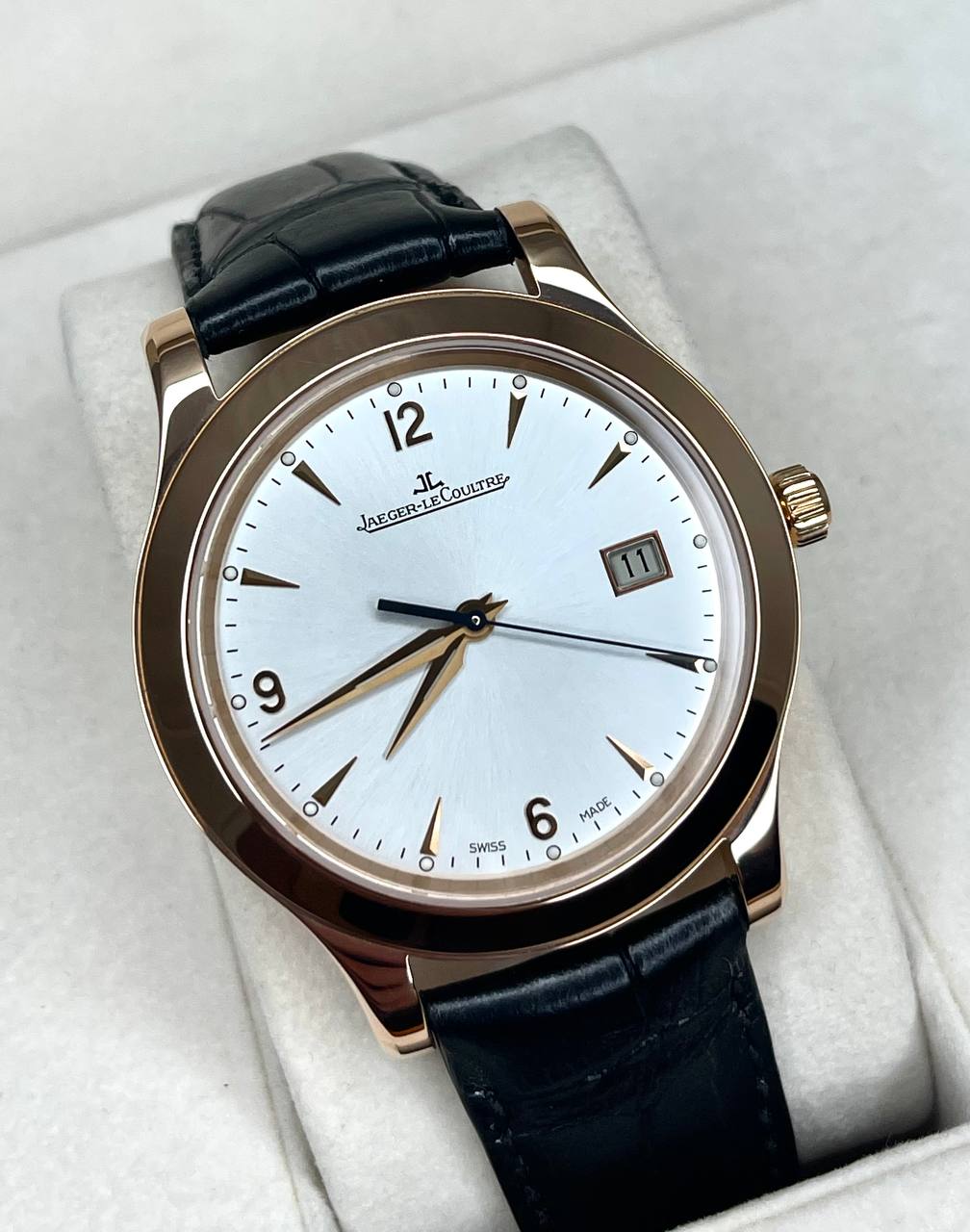 Jaeger-LeCoultre Master Control 18K Rose Gold Men's Watch
