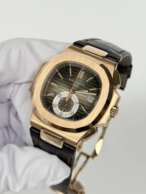 Patek Philippe Nautilus 18K Rose Gold Mens Watch