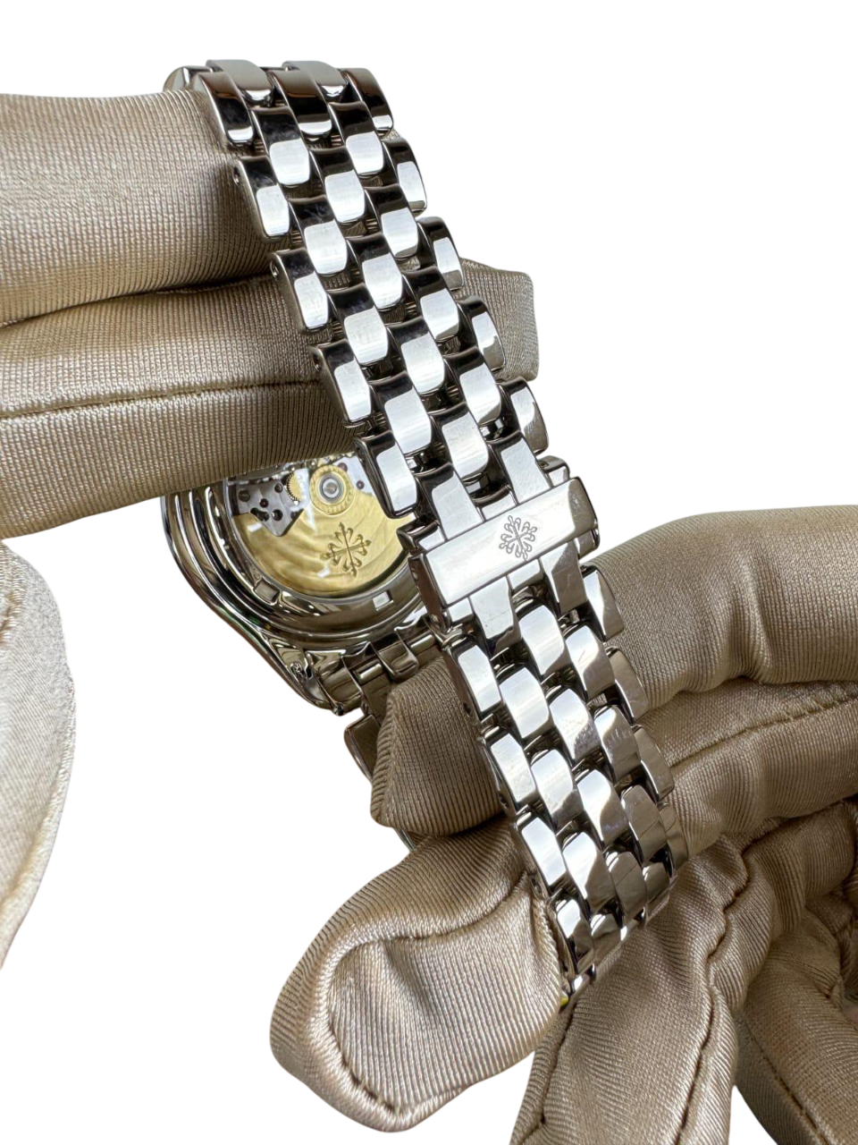 Patek Philippe Annual Calendar 18K White Gold Watch