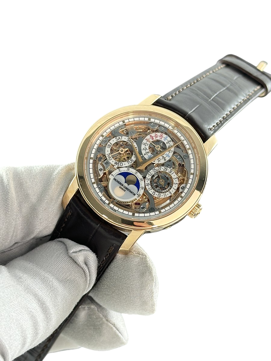 Traditionnelle perpetual calendar skeleton top