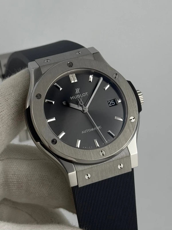 Hublot Classic Fusion 45mm Titanium Racing Grey Automatic Watch