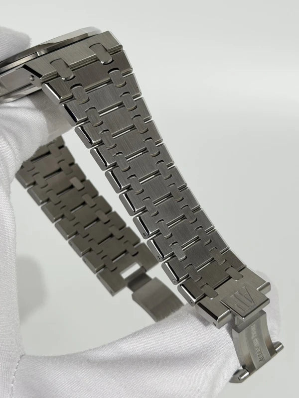 Audemars Piguet Royal Oak Chronograph Stainless steel Men's Watch