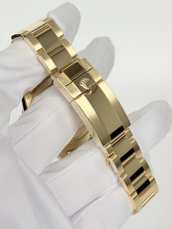 Rolex Cosmograph Daytona 18K Yellow Gold Men's Watch