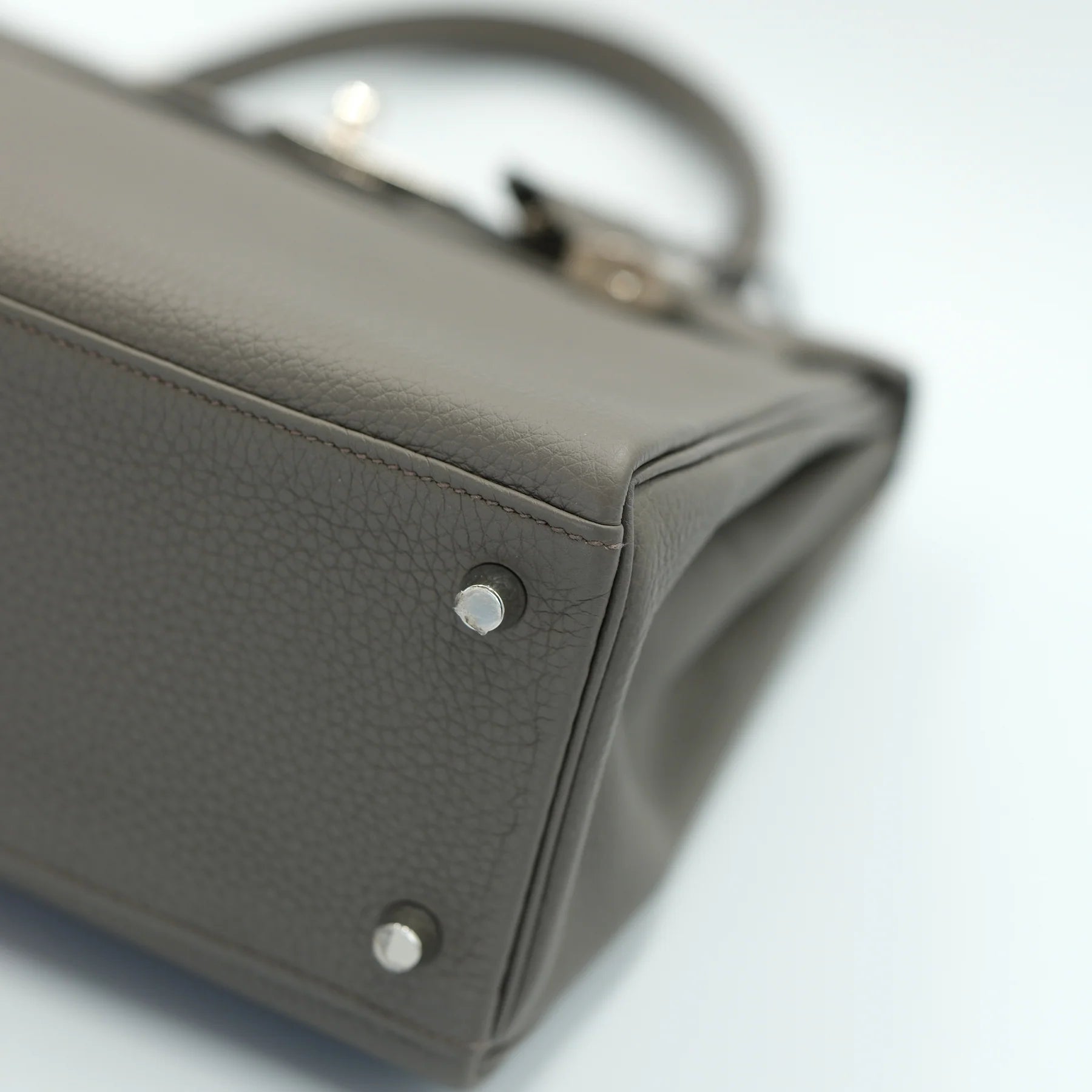 Hermes Kelly 28 Retourne Gris Meyer Togo with Palladium Hardware Bag