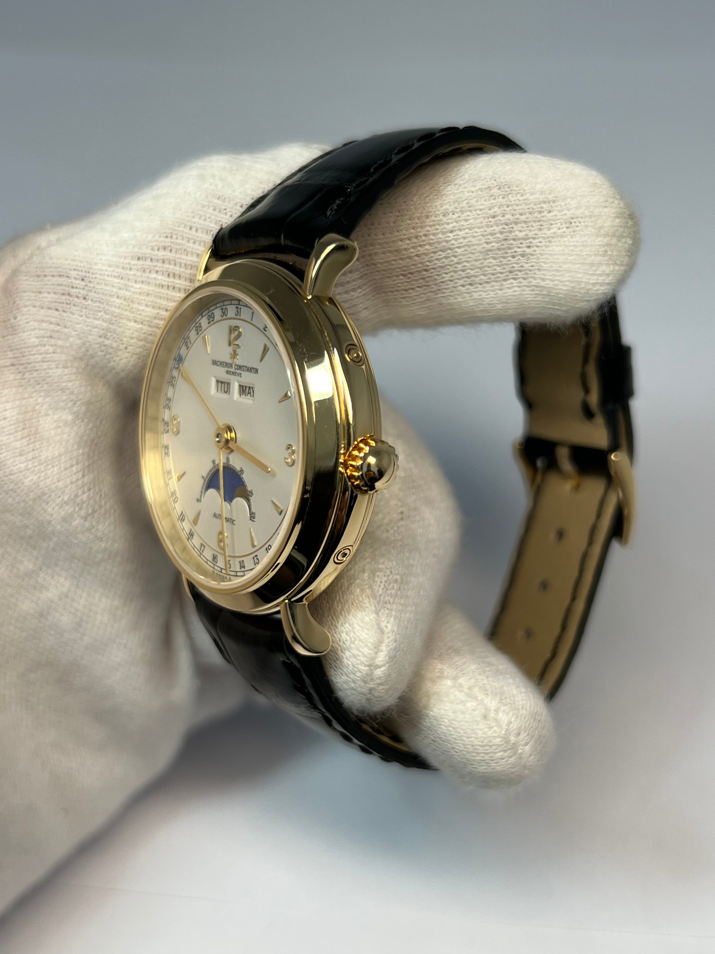 Vacheron Constantin Historiques Triple Calendar 18k Yellow Gold Men's Watch