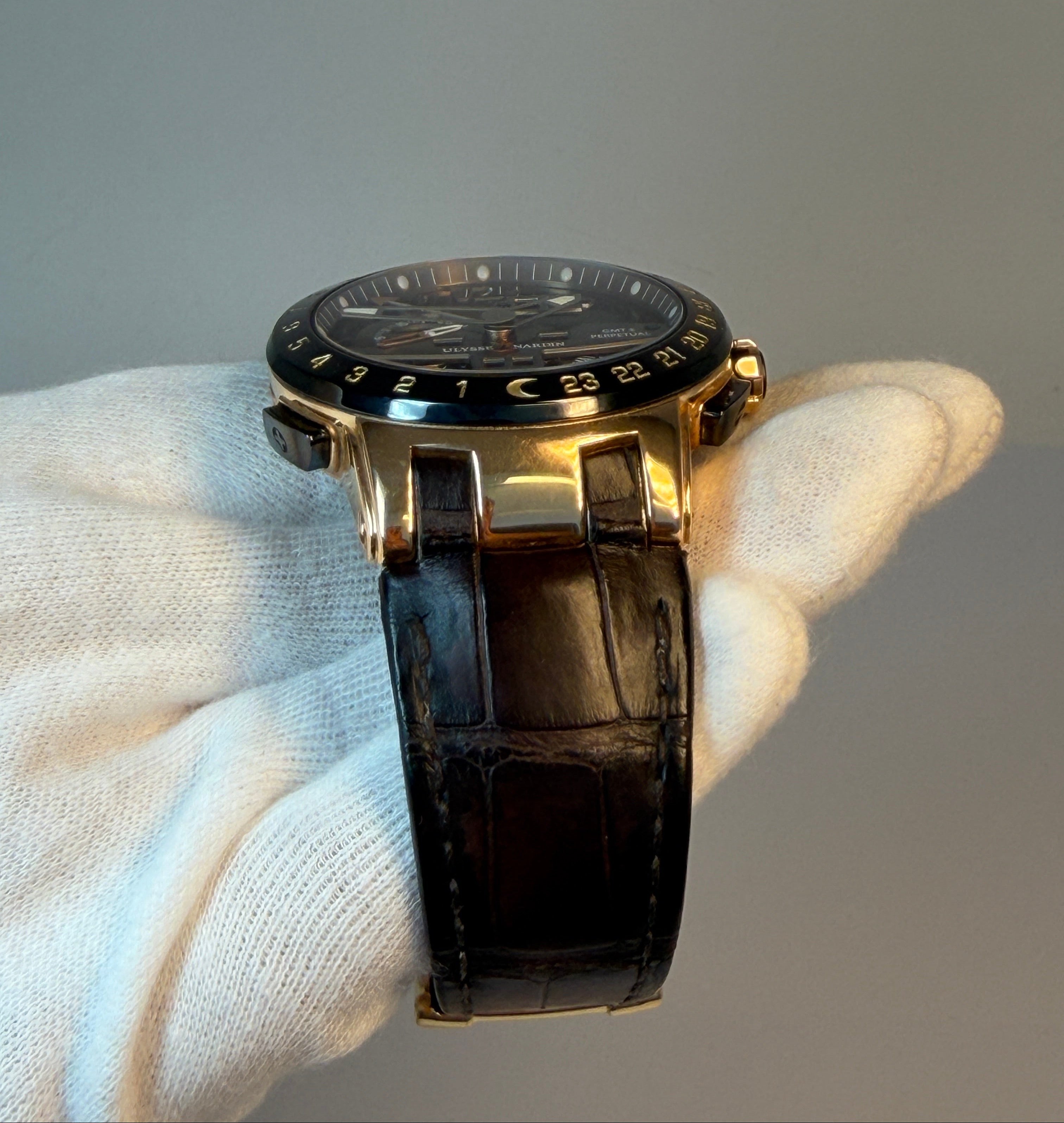 Ulysse Nardin El Toro Perpetual GMT 18K Rose Gold Men's Watch