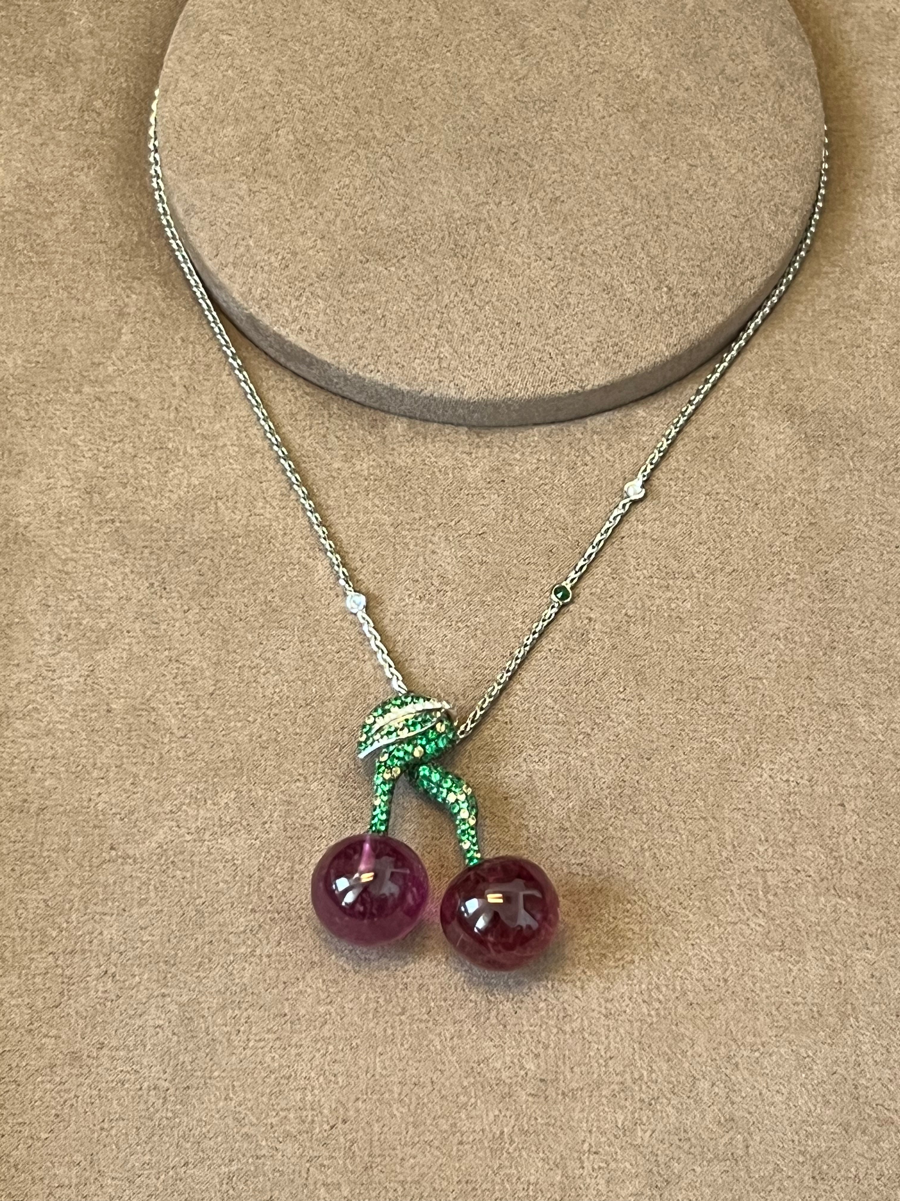 De Grisogono Cherry 18K White gold & Diamonds Pendant