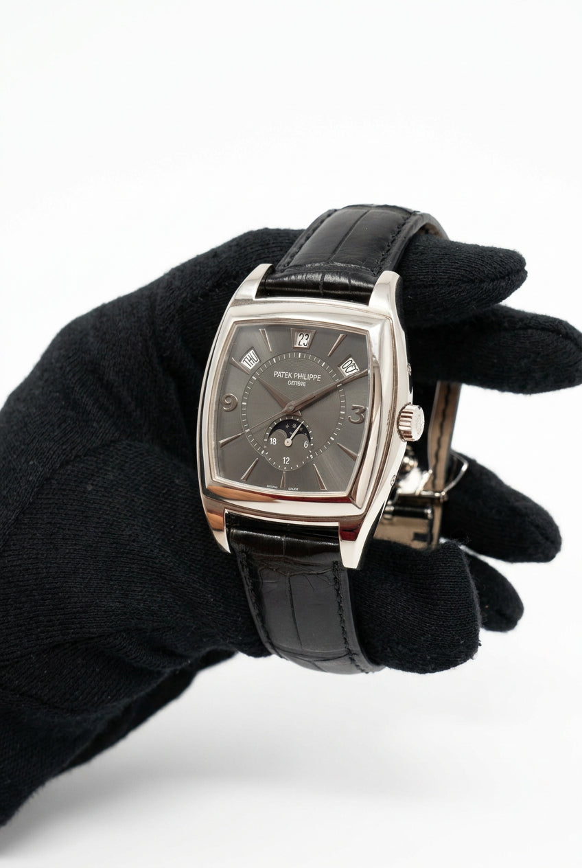 Patek Philippe Gondolo Calendario 18K White Gold men's Watch