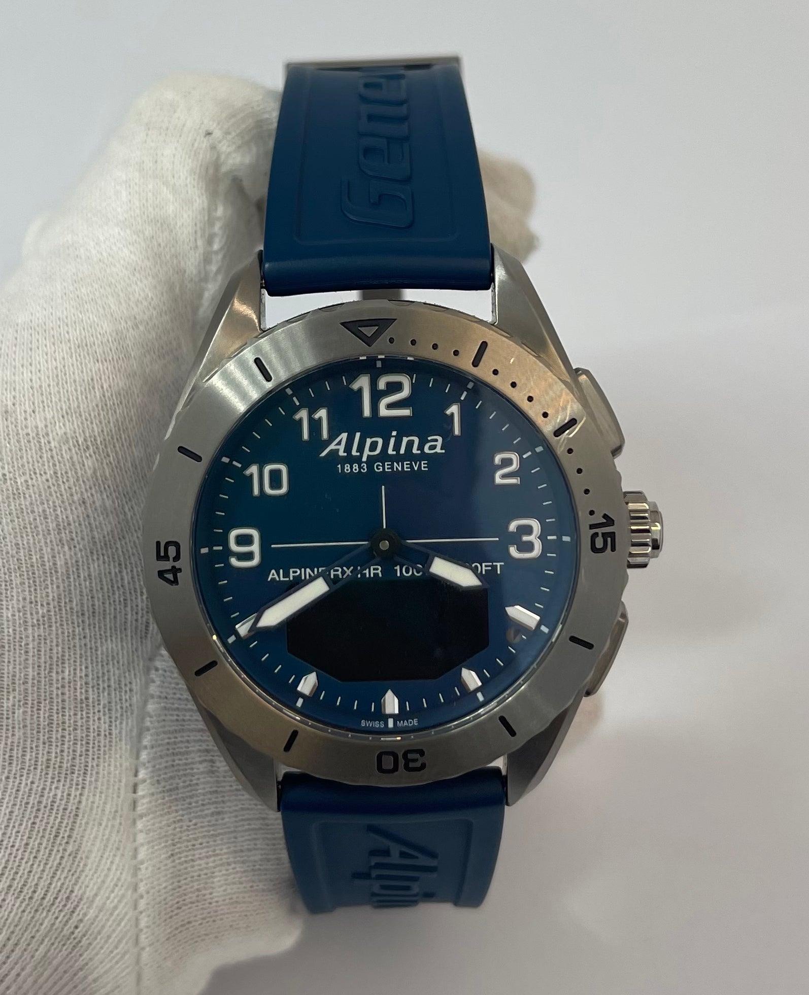 Alpina AlpinerX Alive Titanium Men's Watch