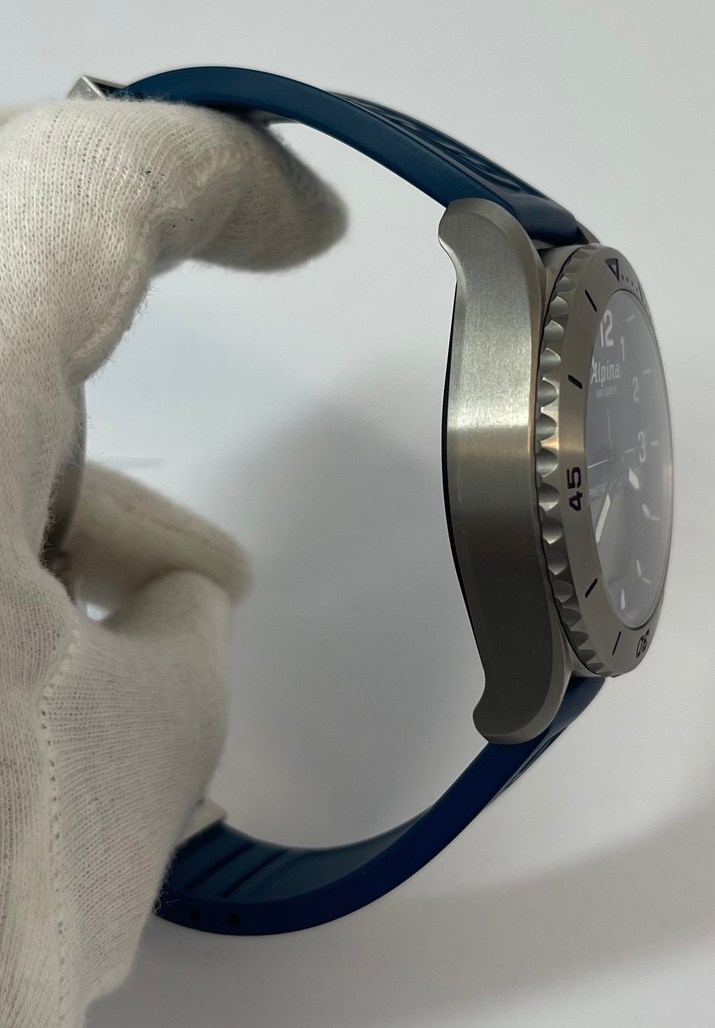 Alpina AlpinerX Alive Titanium Men's Watch