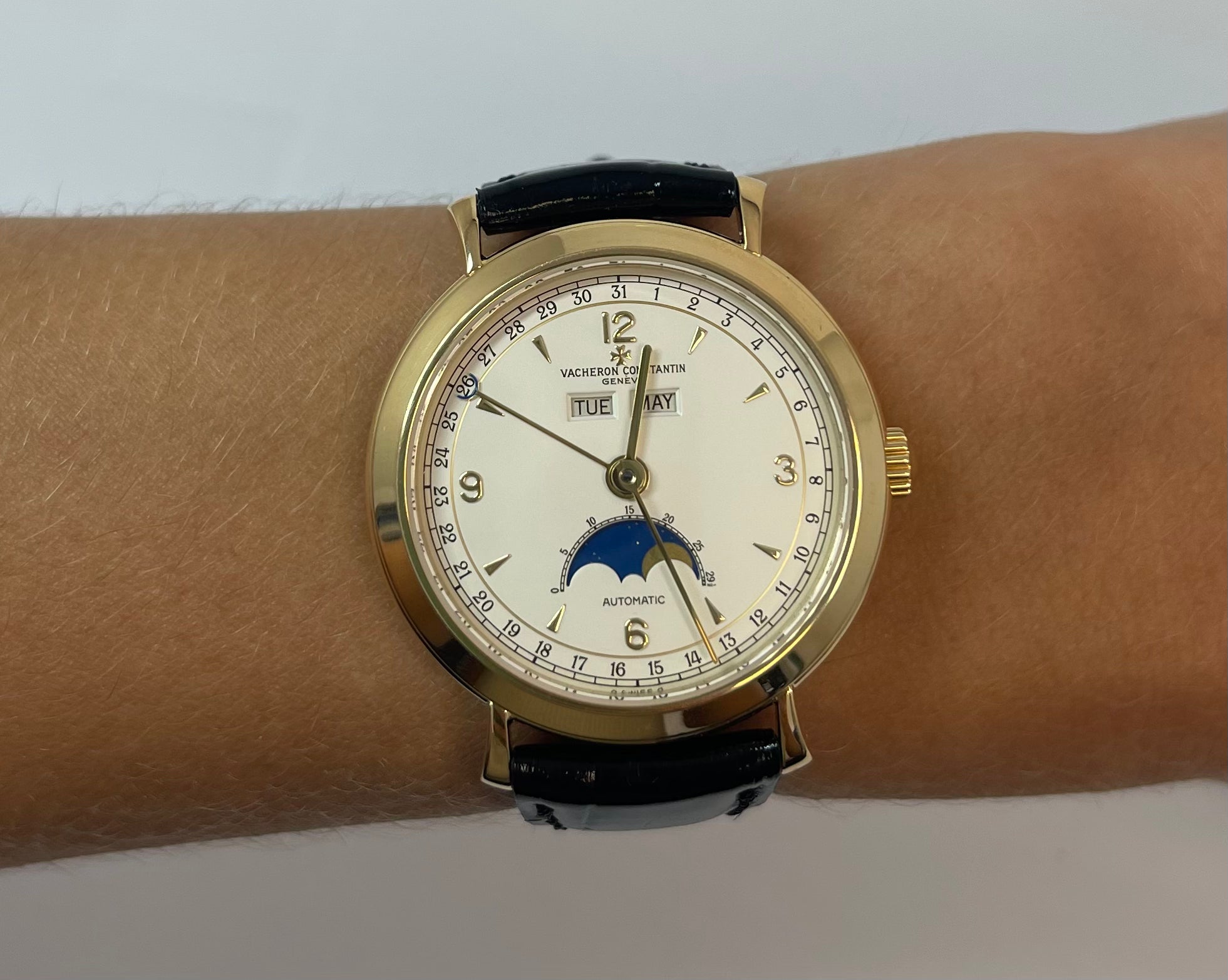 Vacheron Constantin Historiques Triple Calendar 18k Yellow Gold Men's Watch
