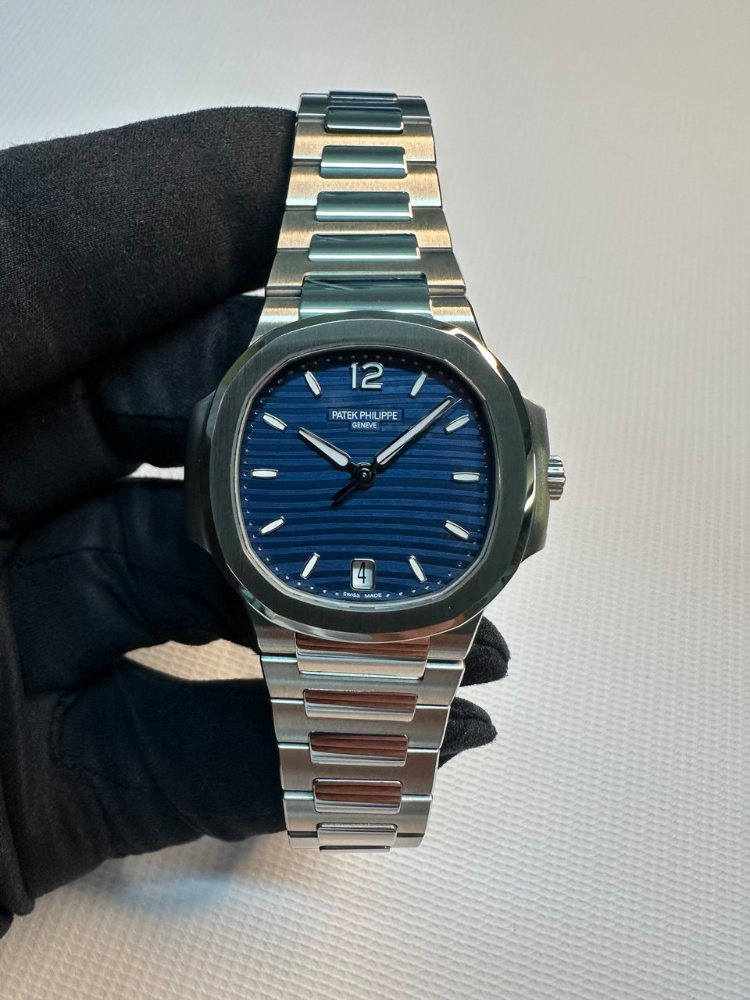 Patek Philippe Nautilus Lady 35.2 mm Stainless Steel Women’s Watch