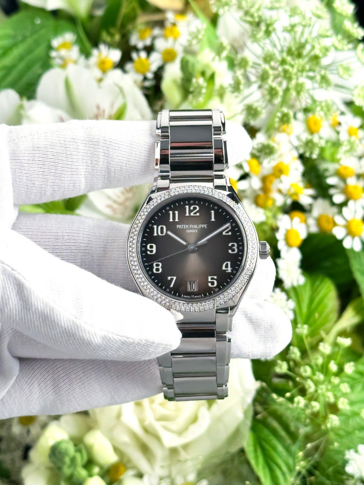 Patek Philippe Twenty~4 Stainless Steel Women’s Watch