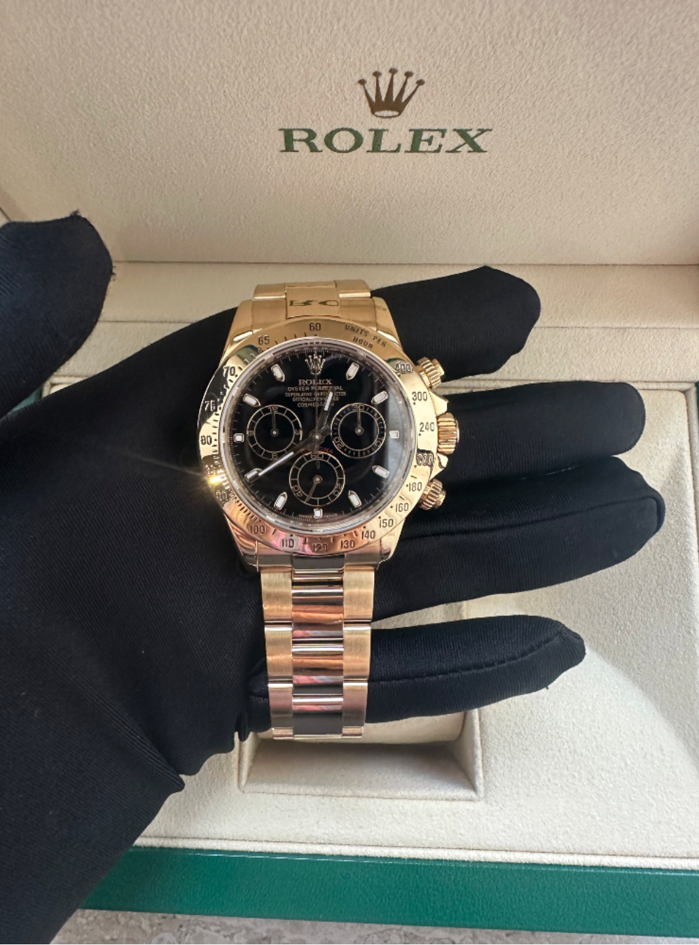 Rolex Daytona Cosmograph 18K Yellow Gold Men's Watch