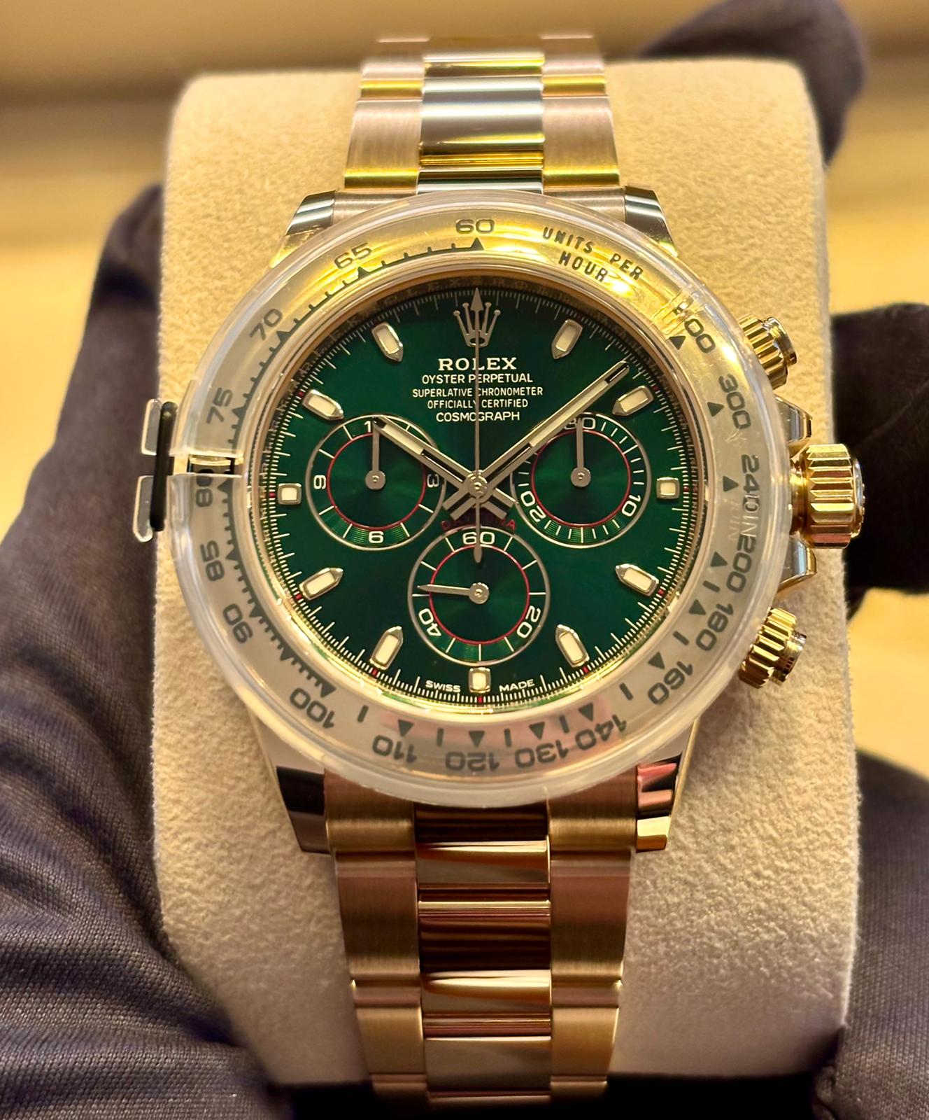 Rolex Cosmograph Daytona 18K Yellow Gold Men's Watch