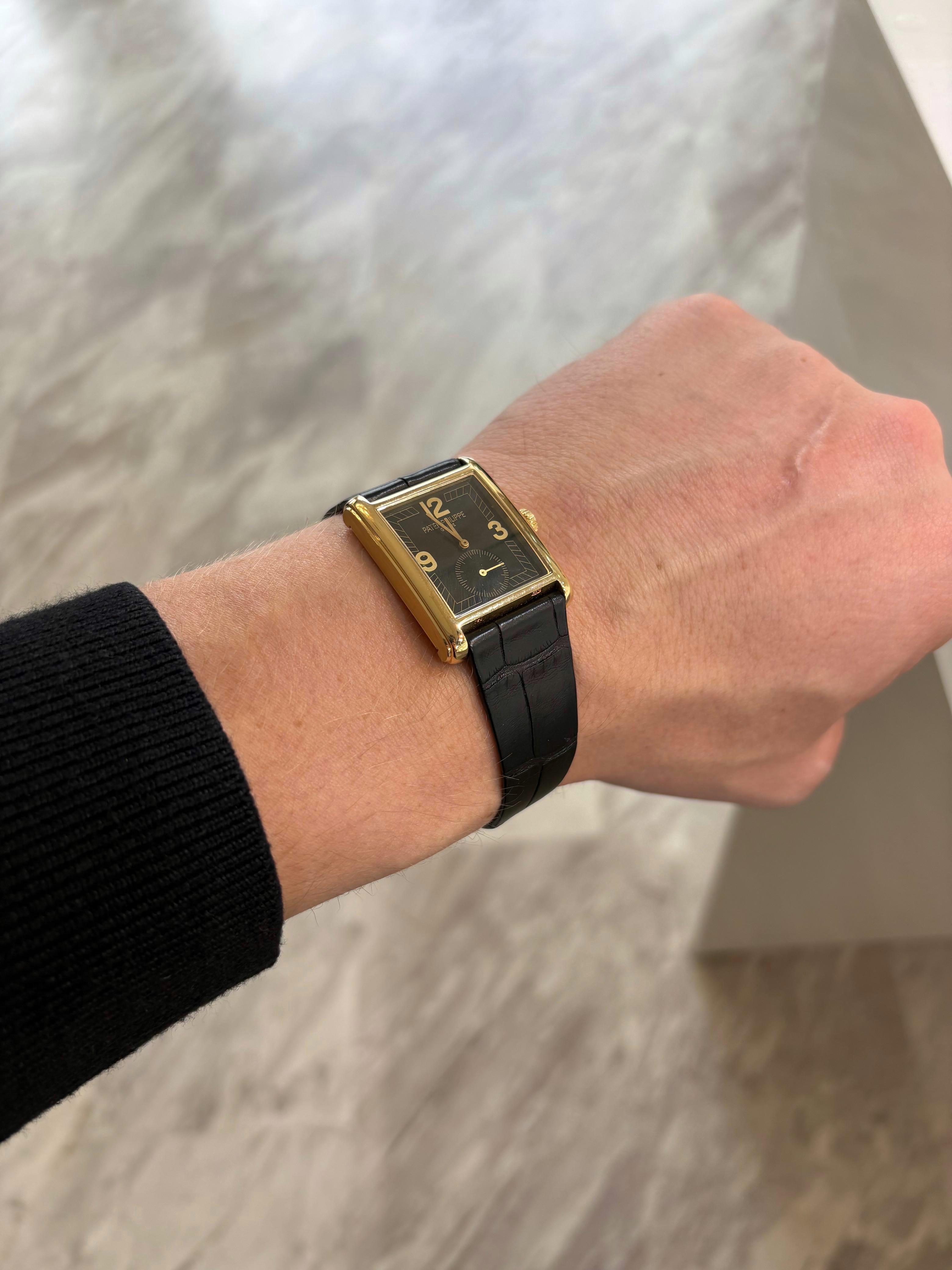 Patek Philippe Gondolo 18K Yellow Gold Unisex Watch