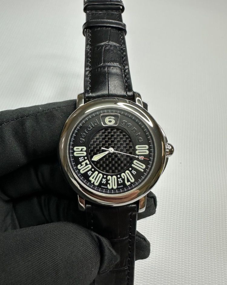 Gerald Genta Arena Retro Stainless Steel Men`s Watch