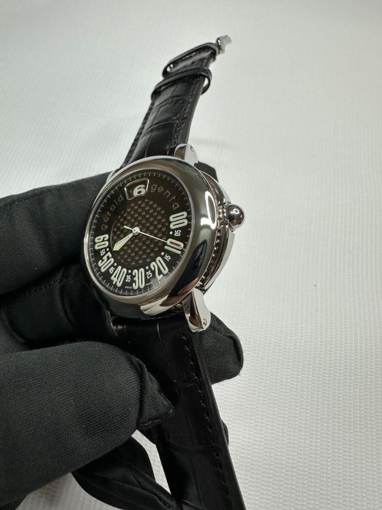 Gerald Genta Arena Retro Stainless Steel Men`s Watch