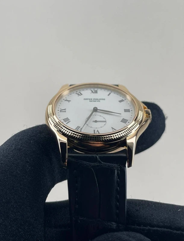Patek Philippe Calatrava 18K Yellow Gold Unisex Watch