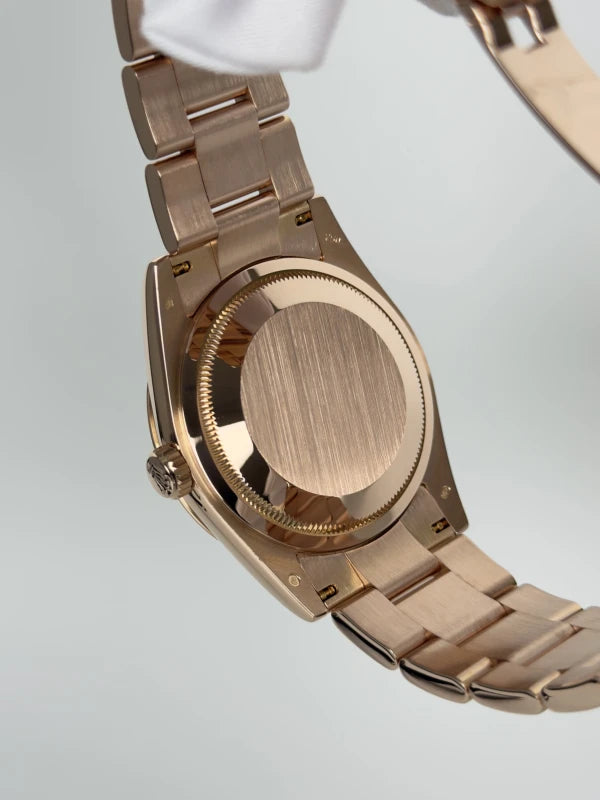 Rolex Day-Date 18k Everose Gold Unisex Watch