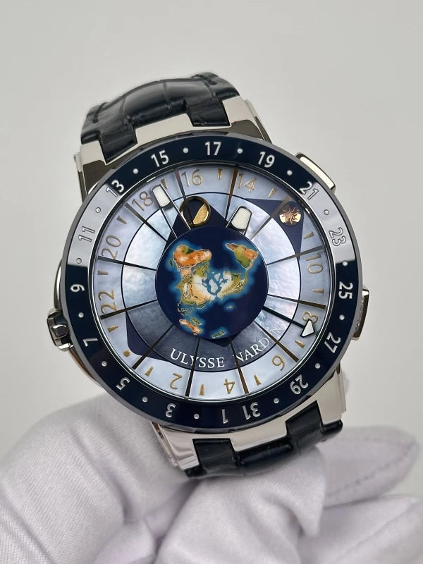 Ulysse Nardin Executive Moonstruck Platinum Men's Watch