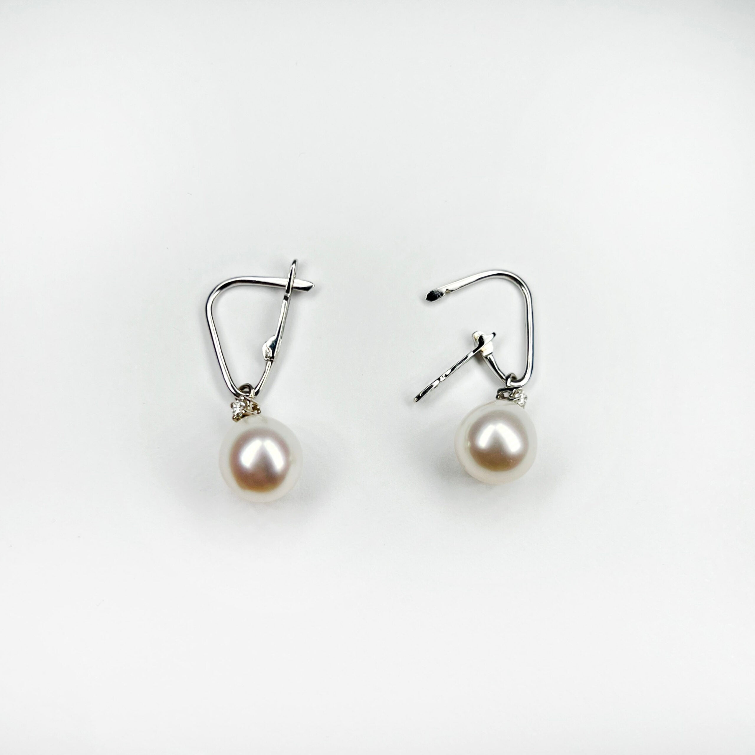 Salvini 18k White Gold Diamonds Pearls Ladies Earrings