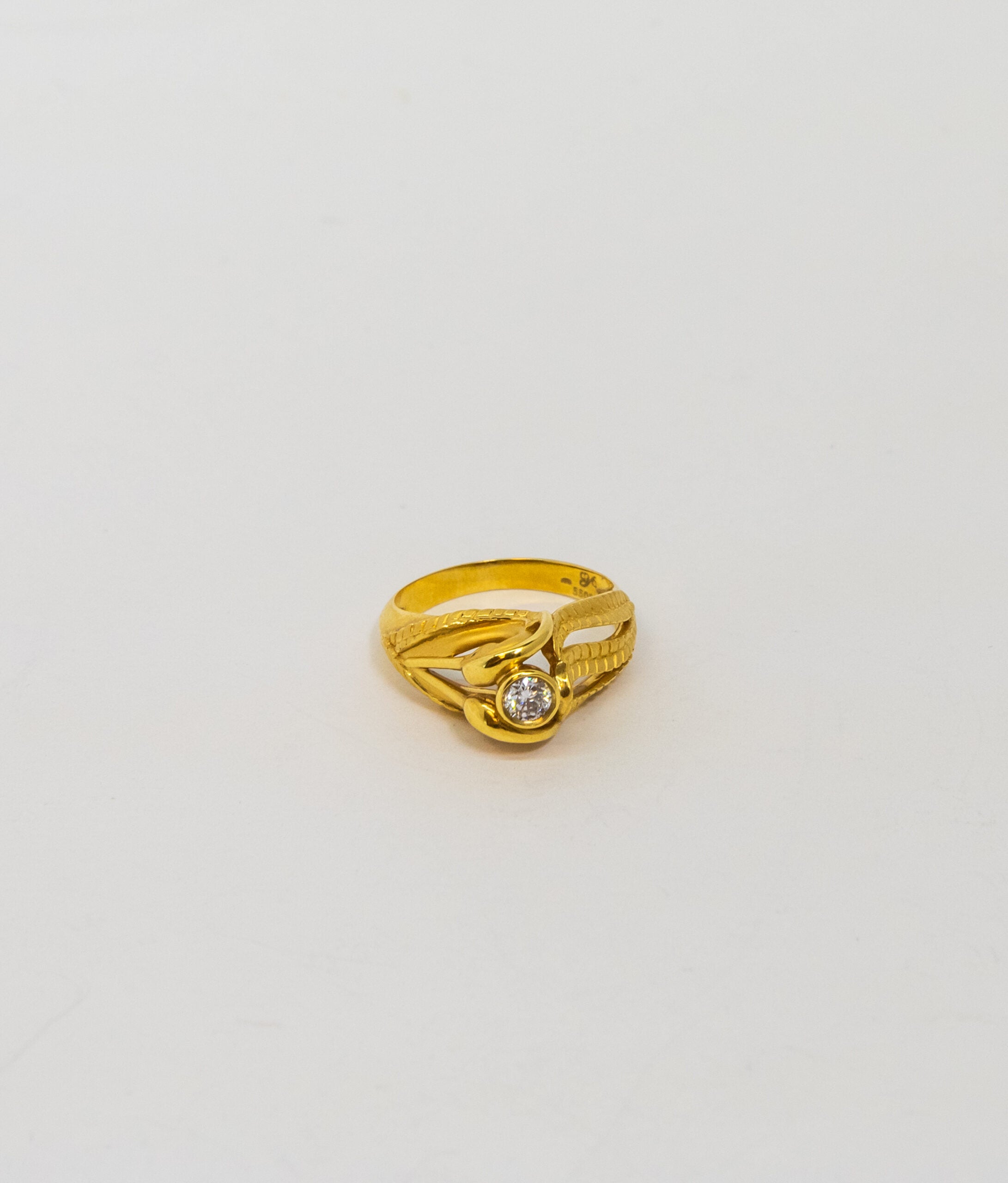 Carrera Y Carrera Garzas 18K Yellow Gold Diamond Ring