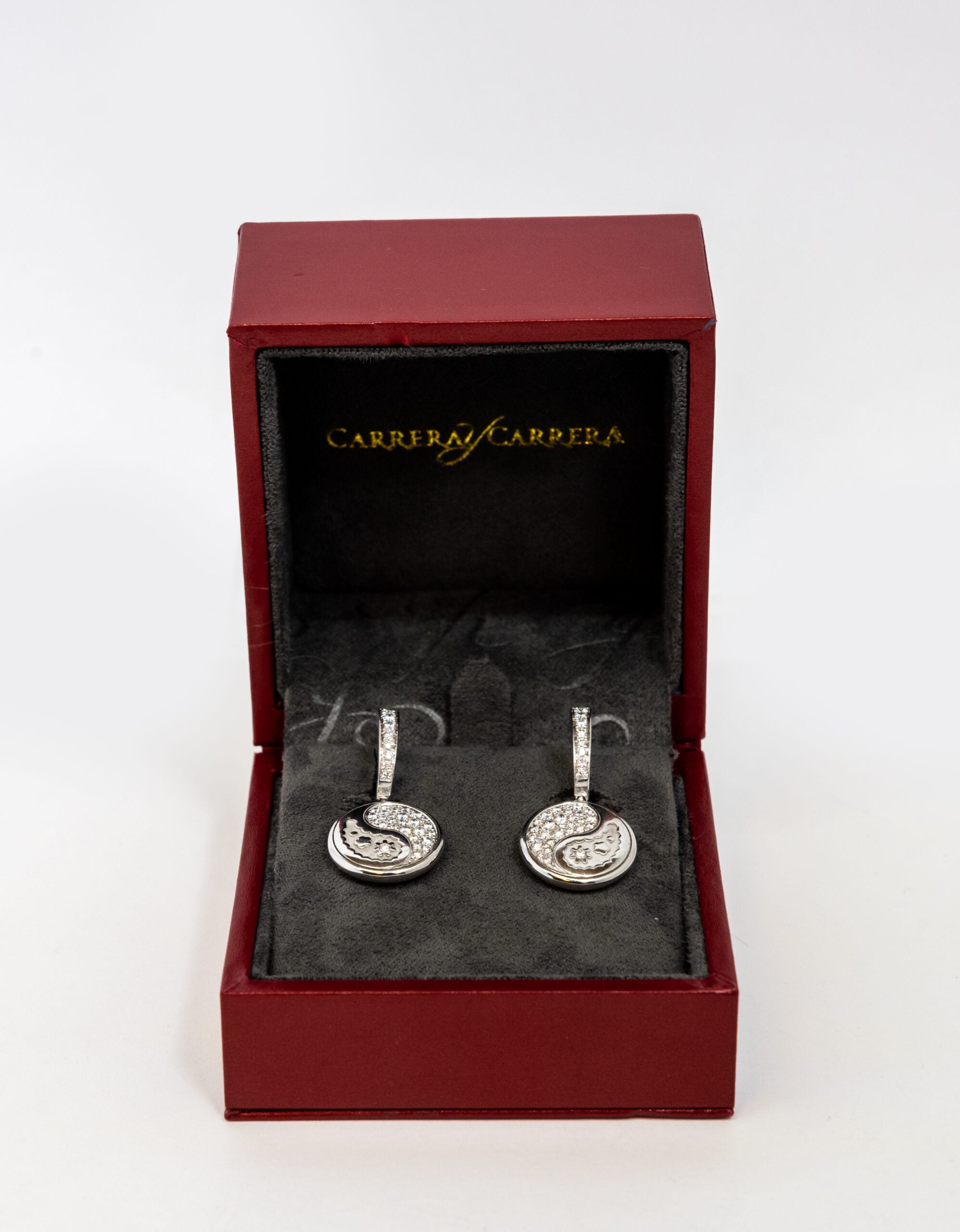 Carrera Y Carrera Aqua Reversible 18K White Gold and Diamonds Earring