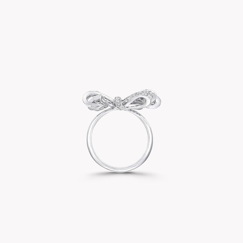 Graff Tilda’s Bow Classic Diamond Ring